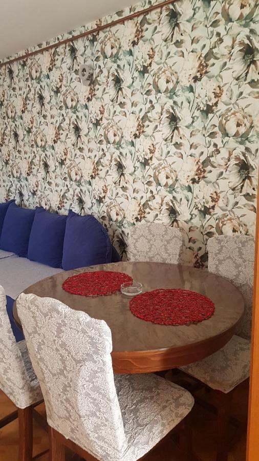 Apartman Sa Garazom I Internetom Сараево Экстерьер фото